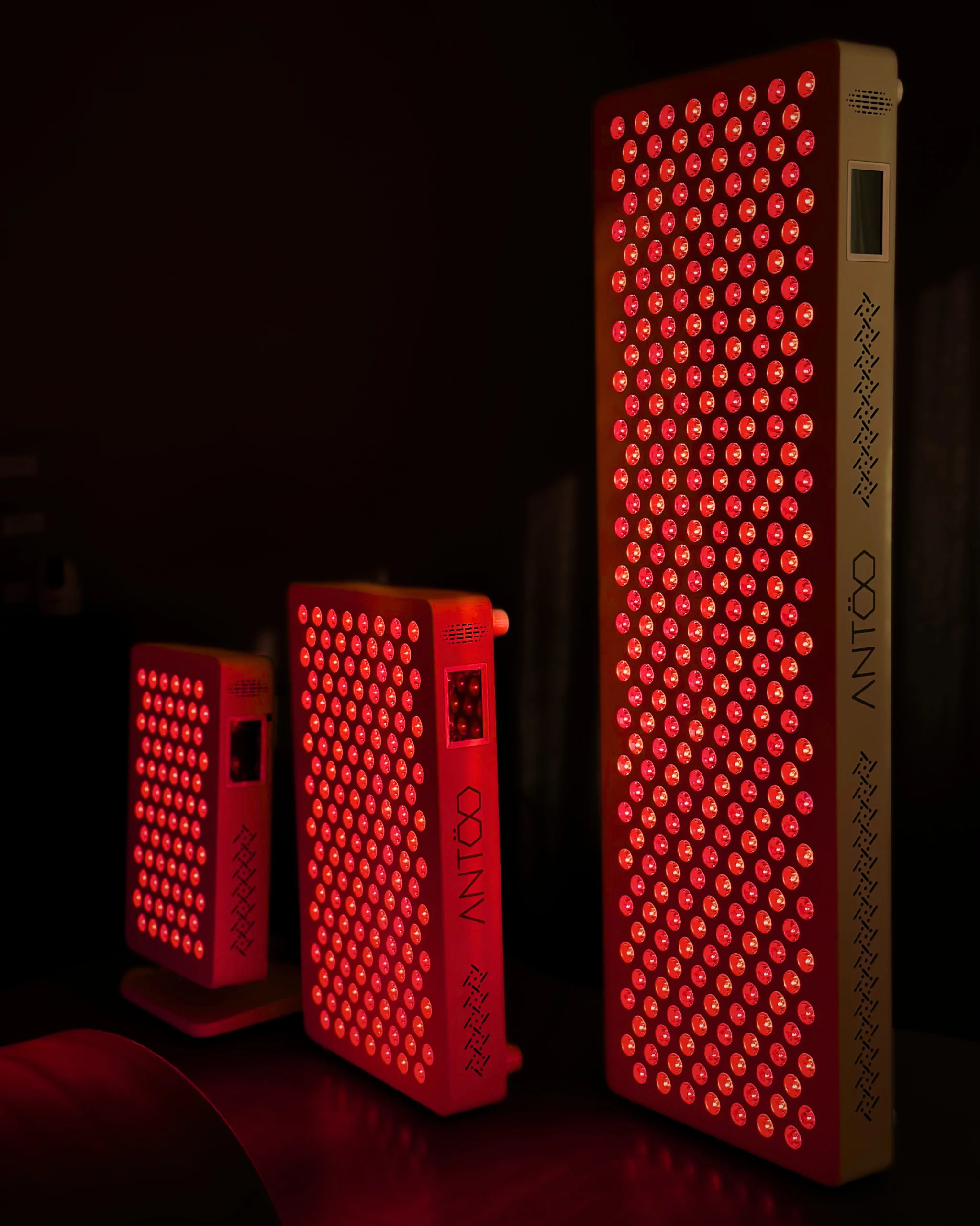 Paneles Magma de terapia de luz roja Antöo encendidos